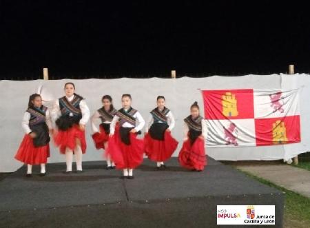 41° Encuentro y Fiesta Nacional de las Colectividades. Ver imagen ampliada a través de Lightbox. Puede provocar un cambio de contexto.