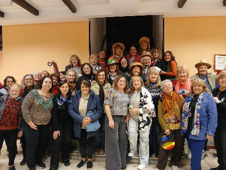 Centro Salamanca de Buenos Aires. Abanicos y sombreros. Ver imagen ampliada a través de Lightbox. Puede provocar un cambio de contexto.